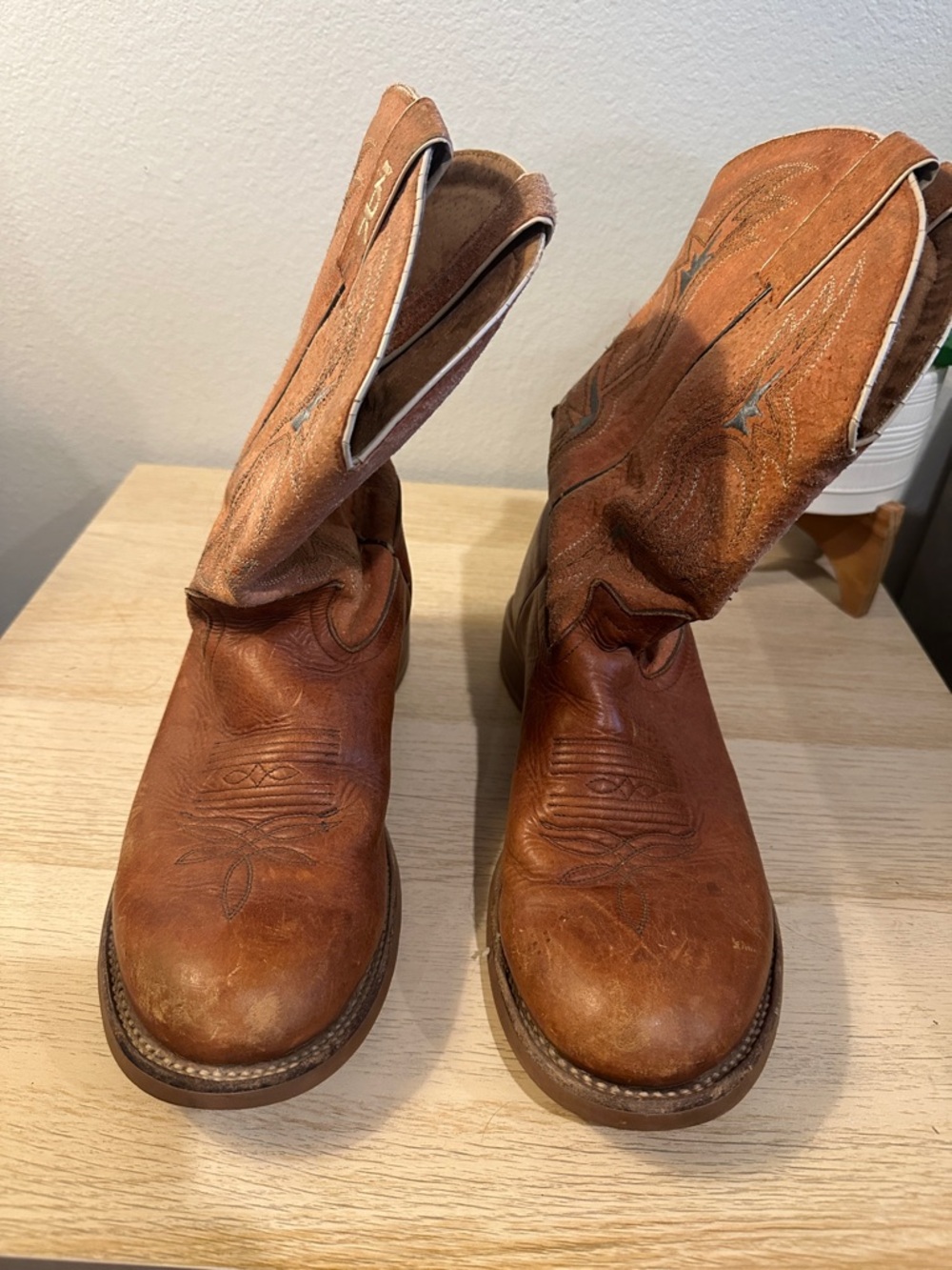 Tony Lama Brown Leather Cowboy Boots with Stitched Toe